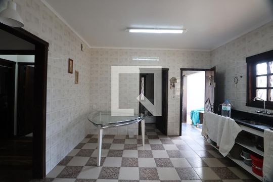 Cozinha de casa à venda com 3 quartos, 190m² em Fátima, Canoas