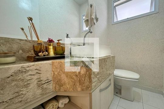 Casa de Condomínio à venda com 4 quartos, 258m² em Jardim Prudência, São Paulo