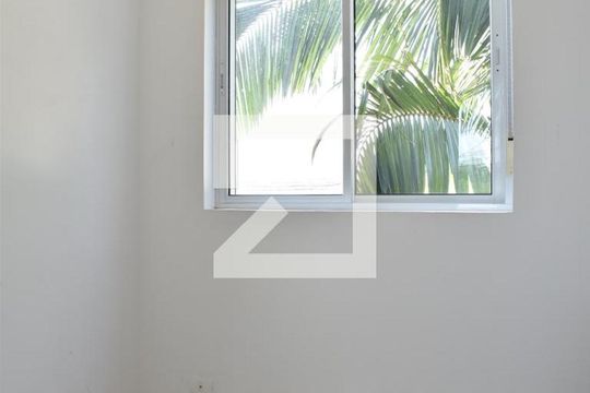 Quarto 2 de apartamento para alugar com 2 quartos, 125m² em Tingui, Curitiba