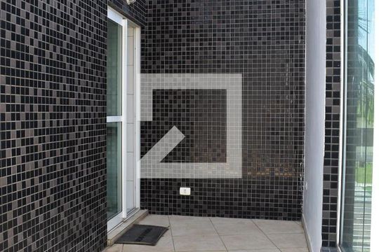 Área privativa de apartamento para alugar com 2 quartos, 125m² em Tingui, Curitiba
