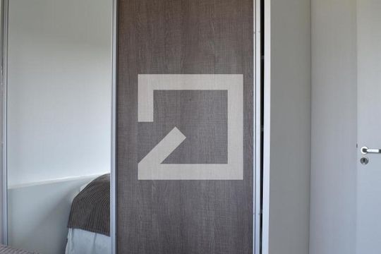 Quarto 1 de apartamento para alugar com 2 quartos, 99m² em Tingui, Curitiba
