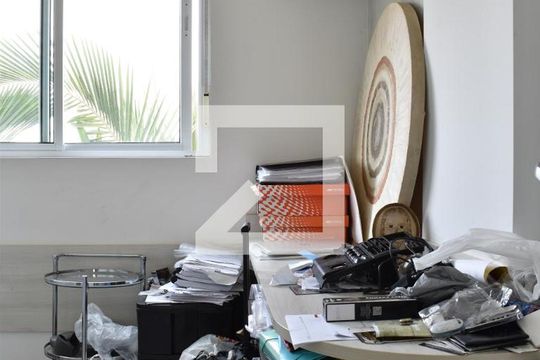 Quarto 2 de apartamento para alugar com 2 quartos, 99m² em Tingui, Curitiba