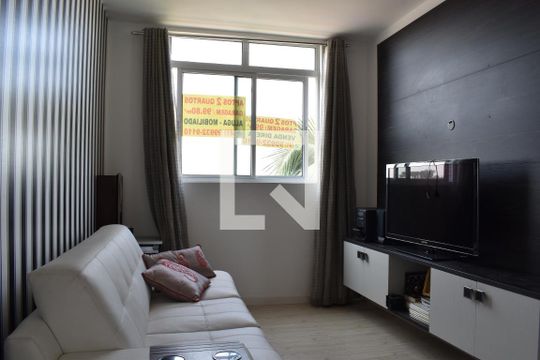 Sala de apartamento para alugar com 2 quartos, 99m² em Tingui, Curitiba