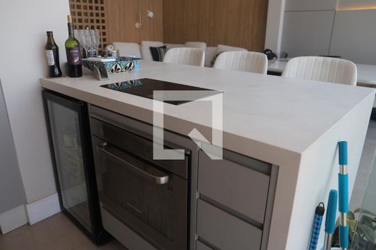 Cozinha de apartamento para alugar com 2 quartos, 96m² em Vila Clementino, São Paulo