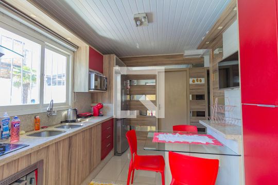 Cozinha de casa para alugar com 3 quartos, 200m² em Igara, Canoas