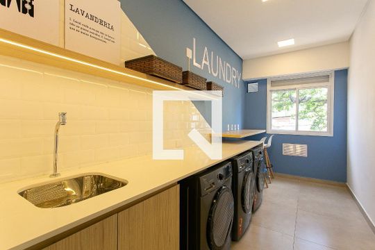 Condomínio - Lavanderia  de apartamento à venda com 2 quartos, 34m² em Chácara Califórnia, São Paulo