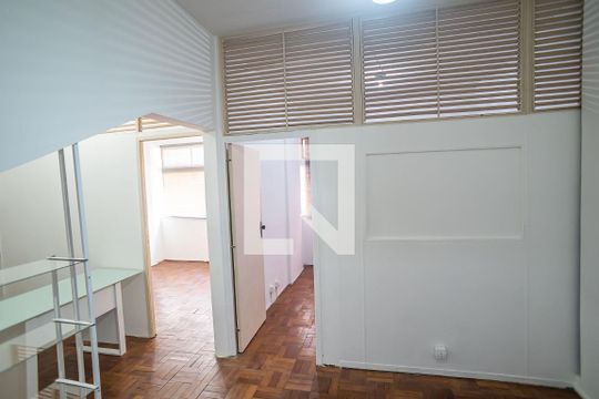 Apartamento à venda com 2 quartos, 45m² em Centro, Rio de Janeiro