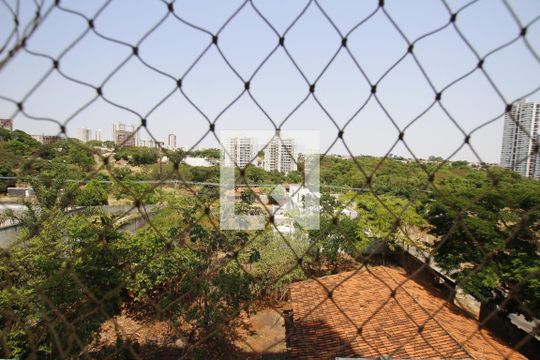 Vista da Suíte de apartamento para alugar com 3 quartos, 85m² em Jardim Atlântico, Goiânia