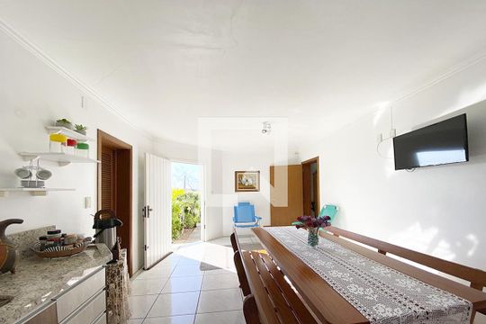 Área gourmet de casa à venda com 3 quartos, 173m² em Feitoria, São Leopoldo