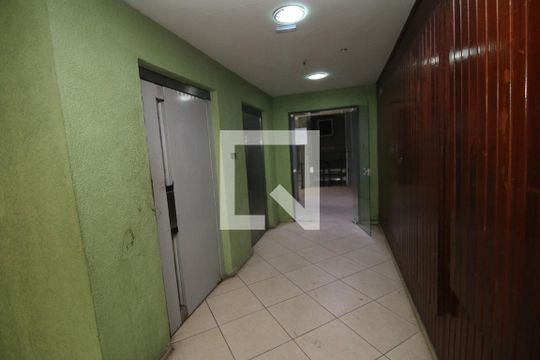 Área comum - Elevadores de apartamento à venda com 2 quartos, 58m² em Tomás Coelho, Rio de Janeiro