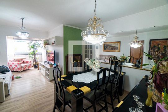 Apartamento para alugar com 3 quartos, 90m² em Vila Alexandria, São Paulo