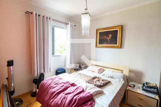 Suite de apartamento para alugar com 3 quartos, 90m² em Vila Alexandria, São Paulo