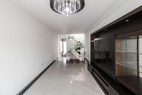 Sala de casa para alugar com 3 quartos, 150m² em Cidade Patriarca, São Paulo