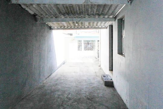 Garagem de casa à venda com 5 quartos, 300m² em Vila Ema, São Paulo