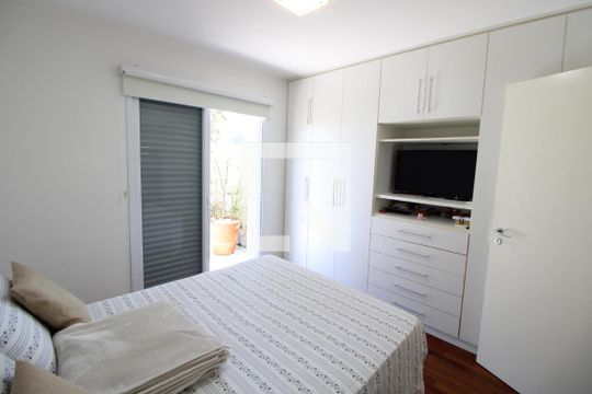 Quarto 1 de casa à venda com 4 quartos, 272m² em Parque Peruche, São Paulo