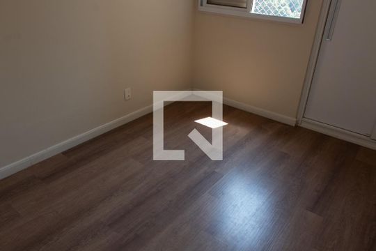 QUARTO 1 de apartamento à venda com 3 quartos, 122m² em Bosque, Campinas