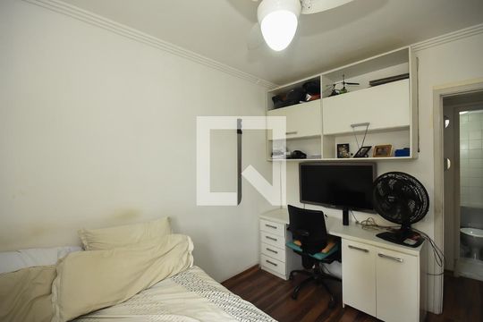 Quarto de apartamento à venda com 2 quartos, 61m² em Super Quadra Morumbi, São Paulo