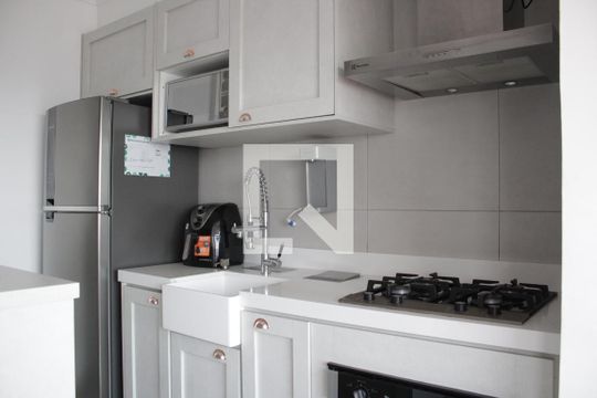 Cozinha de apartamento para alugar com 2 quartos, 103m² em Brás, São Paulo