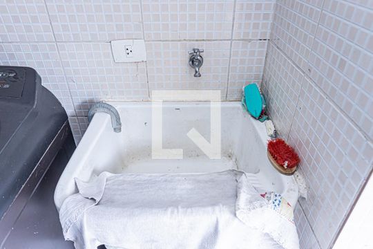 Área de Serviço de casa à venda com 2 quartos, 500m² em Vila Diva (zona Norte), São Paulo
