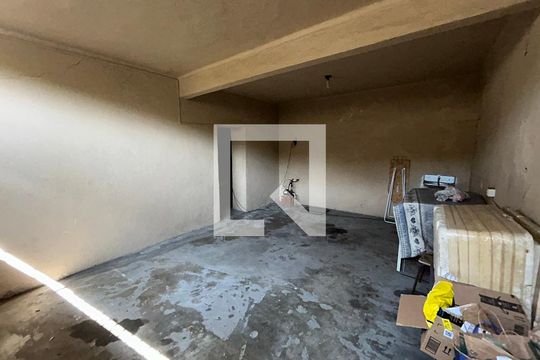 Garagem de casa à venda com 3 quartos, 373m² em Todos Os Santos, Rio de Janeiro