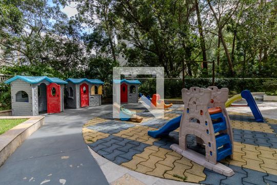 Área comum - Playground de apartamento à venda com 3 quartos, 260m² em Vila Andrade, São Paulo