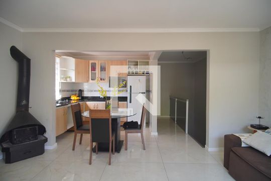 Sala de casa à venda com 3 quartos, 124m² em Ideal, Novo Hamburgo