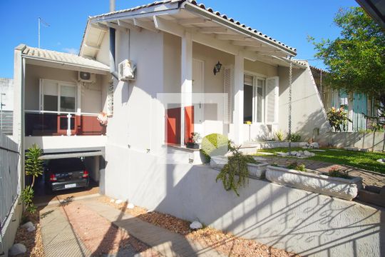Fachada de casa à venda com 3 quartos, 124m² em Ideal, Novo Hamburgo