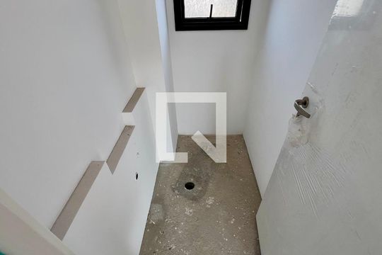 Lavabo de apartamento à venda com 2 quartos, 104m² em Cerqueira César, São Paulo