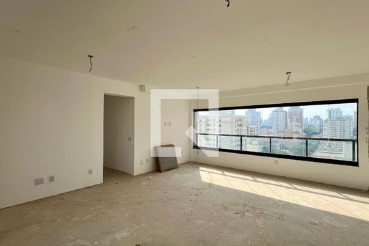 Sala  de apartamento à venda com 2 quartos, 104m² em Cerqueira César, São Paulo