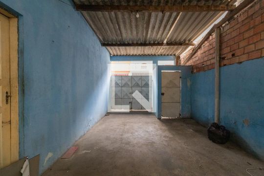 Garagem de casa à venda com 4 quartos, 260m² em Vila Jacuí, São Paulo