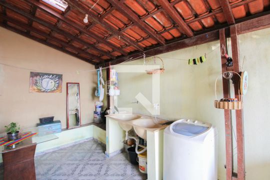 Área de Serviço de casa à venda com 4 quartos, 218m² em Juliana, Belo Horizonte