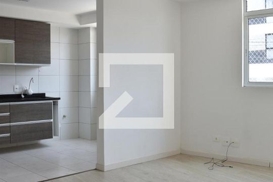 Sala de apartamento para alugar com 2 quartos, 99m² em Tingui, Curitiba