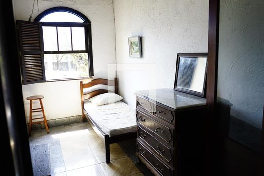 Quarto 1 de apartamento para alugar com 2 quartos, 45m² em Anil, Rio de Janeiro
