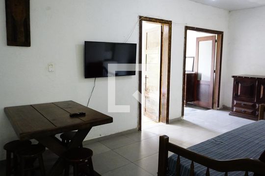 Sala de apartamento para alugar com 2 quartos, 45m² em Anil, Rio de Janeiro