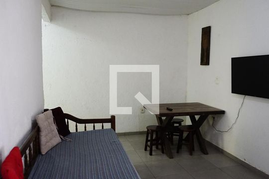 Sala de apartamento para alugar com 2 quartos, 45m² em Anil, Rio de Janeiro