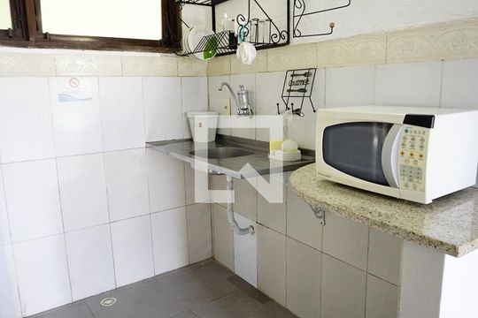 Cozinha de apartamento para alugar com 2 quartos, 45m² em Anil, Rio de Janeiro