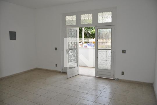 Sala de apartamento à venda com 4 quartos, 200m² em Todos Os Santos, Rio de Janeiro