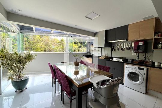 Varanda de apartamento à venda com 2 quartos, 100m² em Jardim Prudência, São Paulo