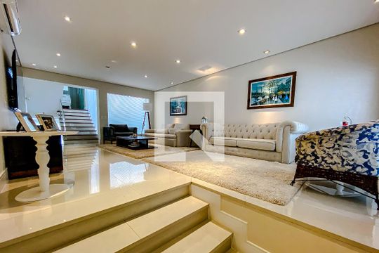 Sala de casa à venda com 4 quartos, 450m² em Vila Mariana, São Paulo
