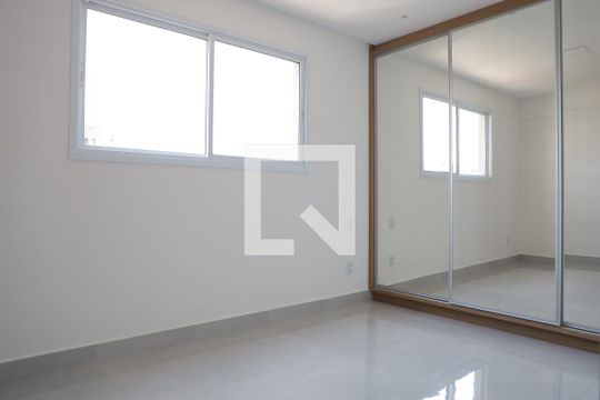 Suíte de apartamento à venda com 2 quartos, 55m² em Vila Rosa, Goiânia