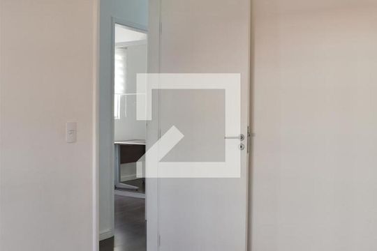 Quarto 1 de casa para alugar com 3 quartos, 58m² em Hauer, Curitiba
