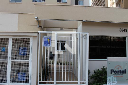 Fachada de apartamento para alugar com 2 quartos, 44m² em Vila Graciosa, São Paulo
