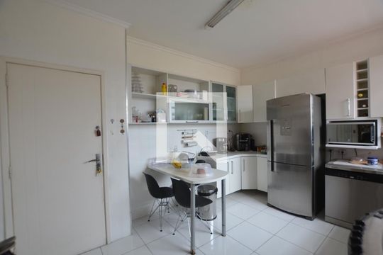 Cozinha de apartamento à venda com 2 quartos, 68m² em Vila da Penha, Rio de Janeiro