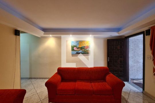 Sala de casa à venda com 4 quartos, 150m² em Vila Flórida, Guarulhos