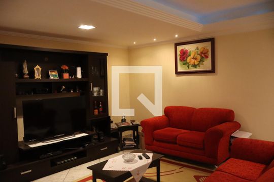 Sala de casa à venda com 4 quartos, 150m² em Vila Flórida, Guarulhos