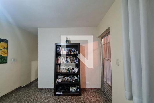 Escritório de casa à venda com 4 quartos, 150m² em Vila Flórida, Guarulhos