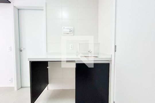 Área de Serviço de apartamento para alugar com 1 quarto, 32m² em Socorro, São Paulo
