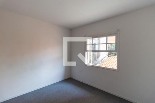 Quarto 1 de casa para alugar com 3 quartos, 200m² em Vila Monumento, São Paulo