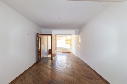 Sala de casa para alugar com 3 quartos, 200m² em Vila Monumento, São Paulo