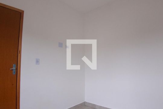 Quarto 2 de apartamento à venda com 2 quartos, 38m² em Cidade Continental, São Paulo